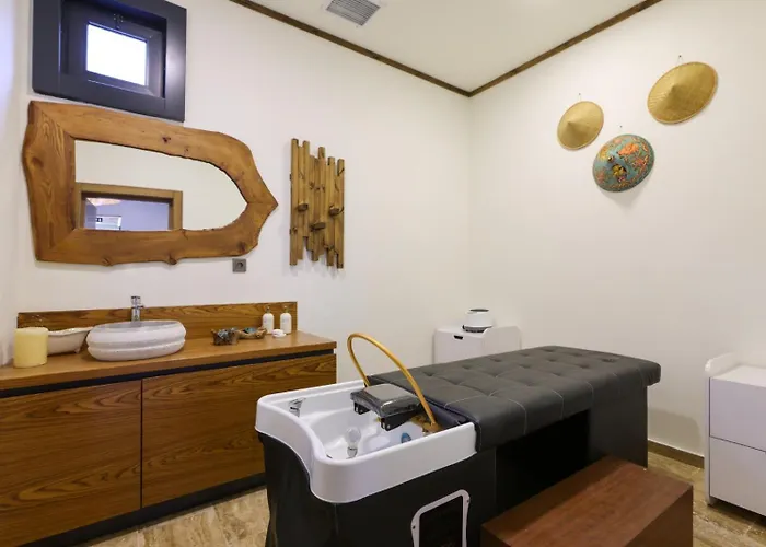 Hunza Longevity Hotel